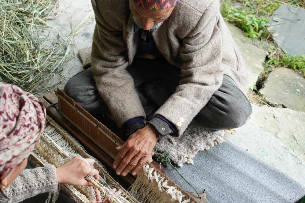 ヒマラヤの遊牧民に伝わる織物　